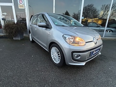 Volkswagen Up! - 1.0 High Up Cruise control