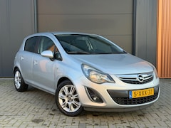 Opel Corsa - 1.4-16V BlitZ navi, airco, cruise, parkeersensoren, nette staat
