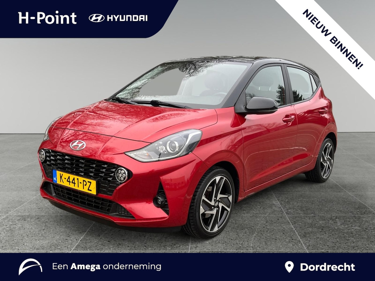 Hyundai i10 - 5-deurs Premium 1.0 i-Motion 67pk | DAKKLEUR ZWART | CLIMA | NAVI | APPLE CARPLAY / ANDROI - AutoWereld.nl