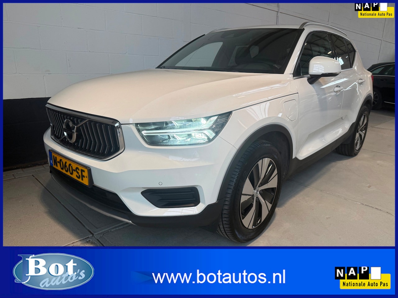 Volvo XC40 - 1.5 T4 Recharge Inscription Expression 1.5 T4 Recharge Inscription Expression - AutoWereld.nl