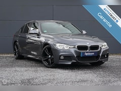 BMW 3-serie - 320i Aut. Model M Sport Shadow Navi Harman 19''