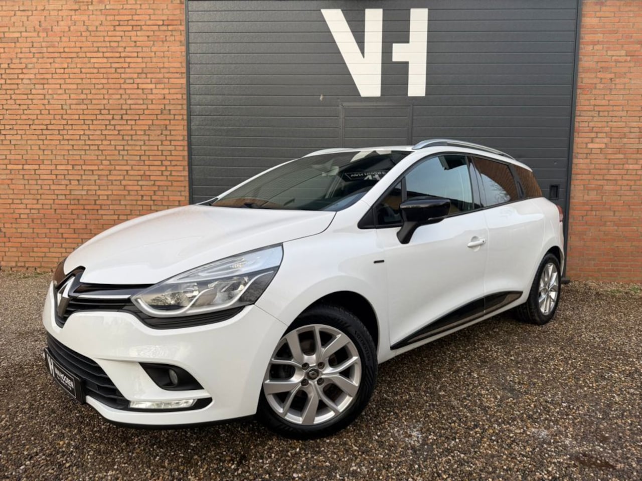Renault Clio Estate - 1.2 TCe Intens | AUTOMAAT | NAVI | CRUISE | PDC ACHTER | - AutoWereld.nl