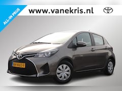 Toyota Yaris - 1.0 VVT-i Aspiration, Parkeersensoren voor, Parkeerhulpcamera, Airco