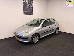 Peugeot 206 - 1.4 XR