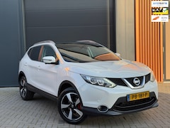 Nissan Qashqai - 1.2 N-Connecta | pano, stoelverwarming, trekhaak