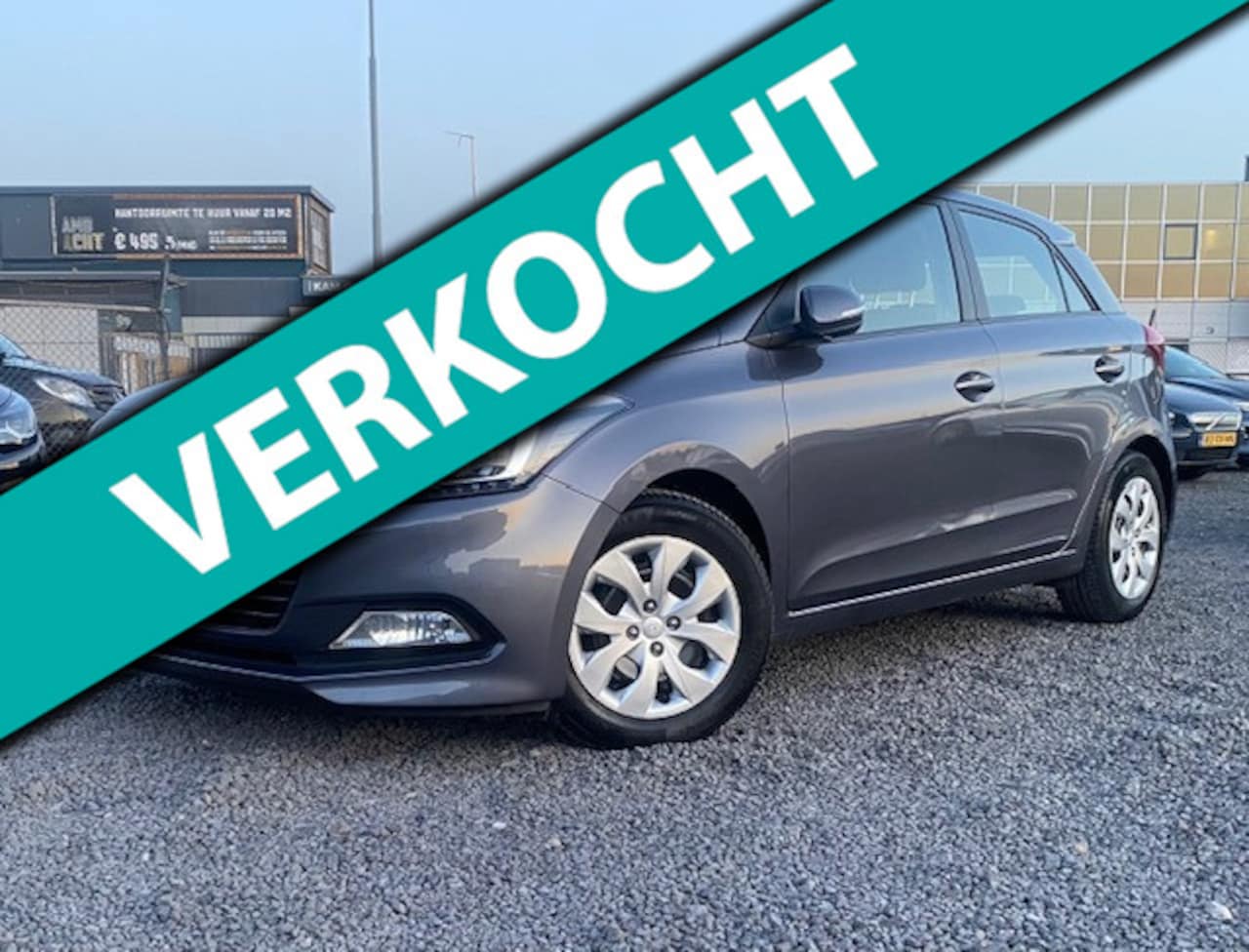 Hyundai i20 - 1.0 T-GDI Comfort/AIRCO/NAVI/CAMERA/NW APK - AutoWereld.nl