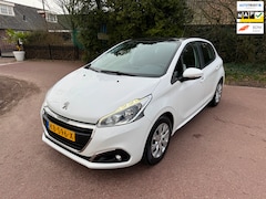 Peugeot 208 - 1.2 PureTech Blue Lion / Navi / Airco / NAP / PDC / Aux / led / Apk