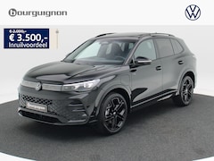 Volkswagen Tiguan - R-Line Edition 1.5 eHybrid 204 PK | Trekhaak | 360 Camera | LED Matrix | Black Style |