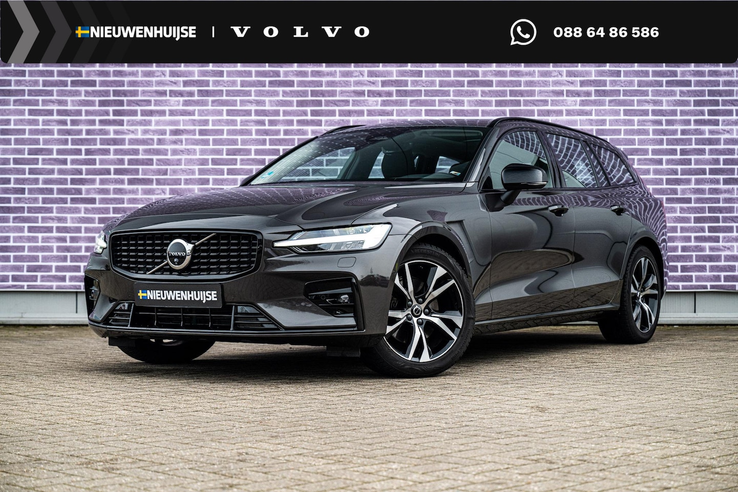 Volvo V60 - 2.0 B3 Plus Dark | Trekhaak | Panoramadak | 360 Camera | Harman/Kardon | Standkachel | All - AutoWereld.nl