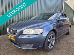 Volvo V50 - 1.6D Summum LEDER SCHUIFDAK