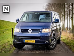 Volkswagen Transporter - 2.5 TDI 300 4Motion | Rolstoelbus