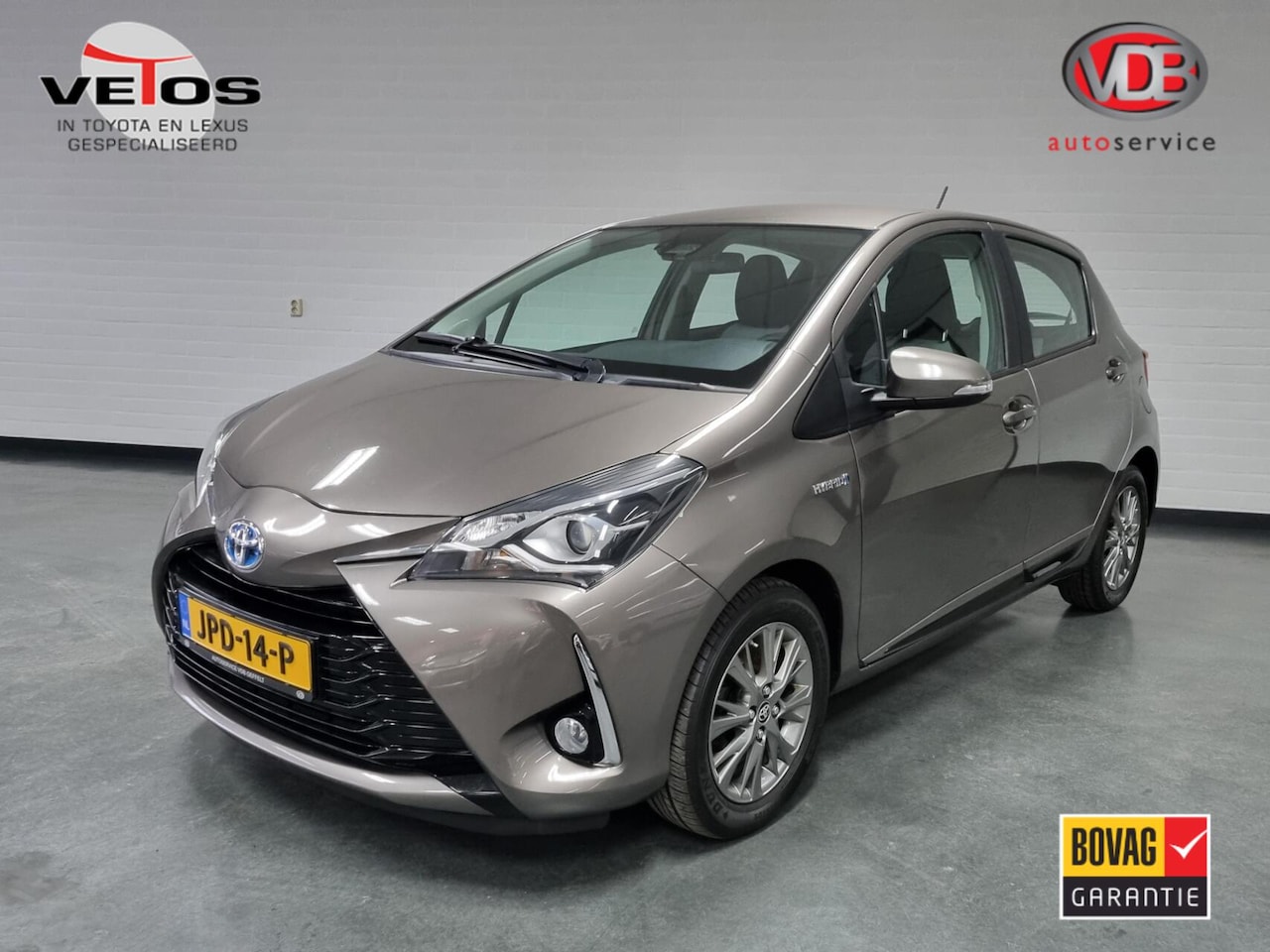 Toyota Yaris - 1.5 Hybrid Design/ Navi - AutoWereld.nl