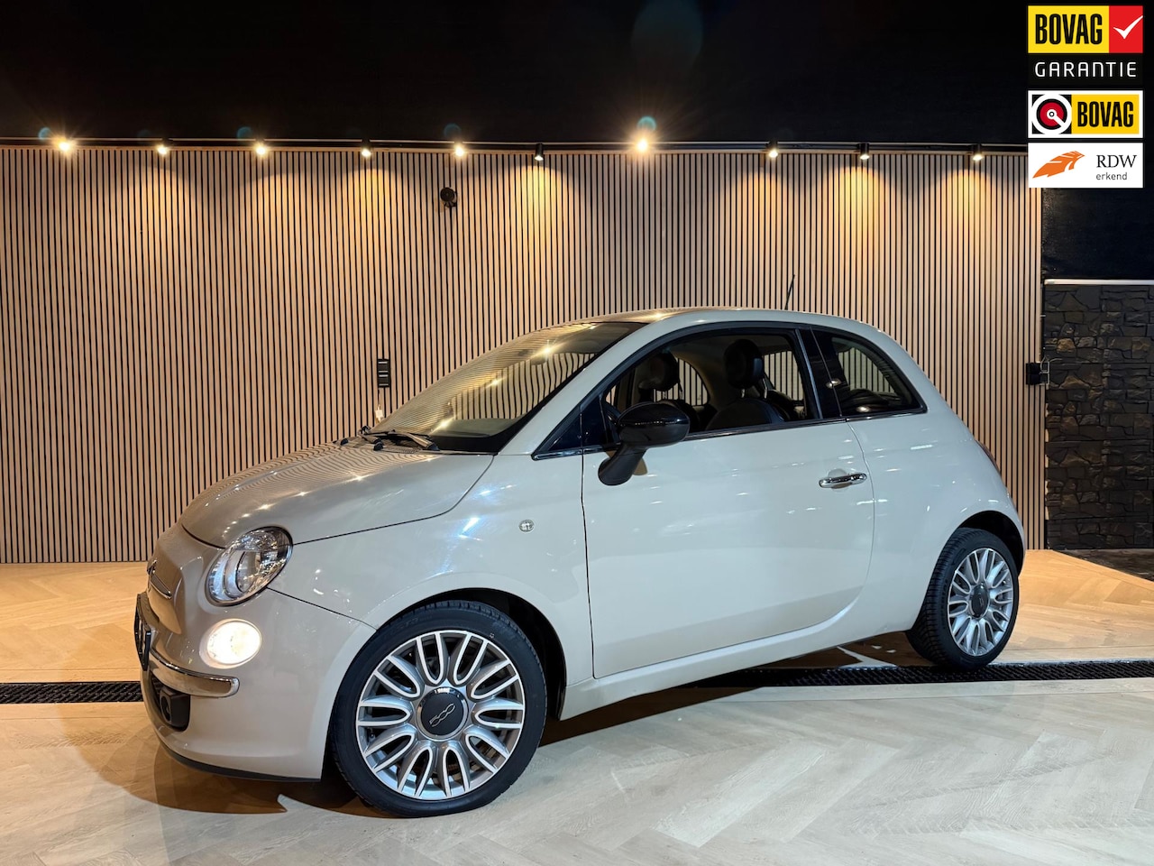 Fiat 500 - Cappucinno | Pano | Leder | Digidash - AutoWereld.nl