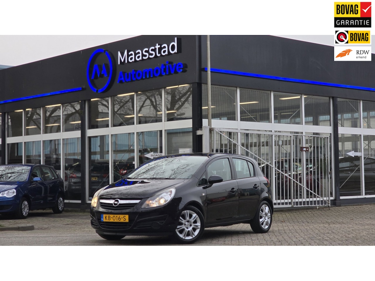 Opel Corsa - 1.4-16V Sport uitvoering in nette staat - AutoWereld.nl