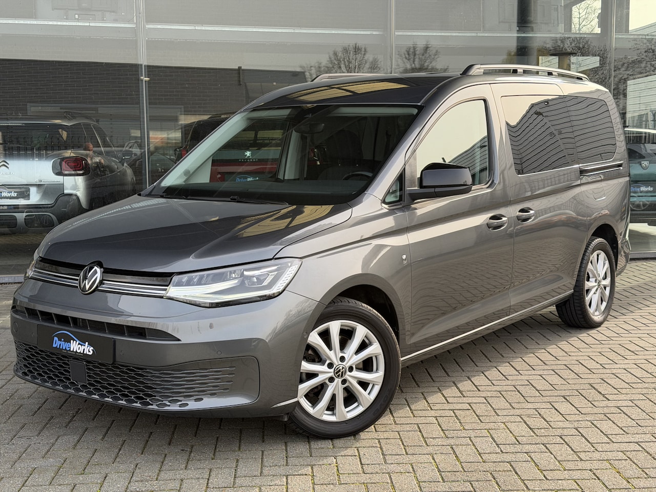 Volkswagen Caddy Maxi - 1.5 TSI 7p | Automaat | 7-zits | LED | Carplay | Bestuurderassist-sys |Spoorwisselassisten - AutoWereld.nl