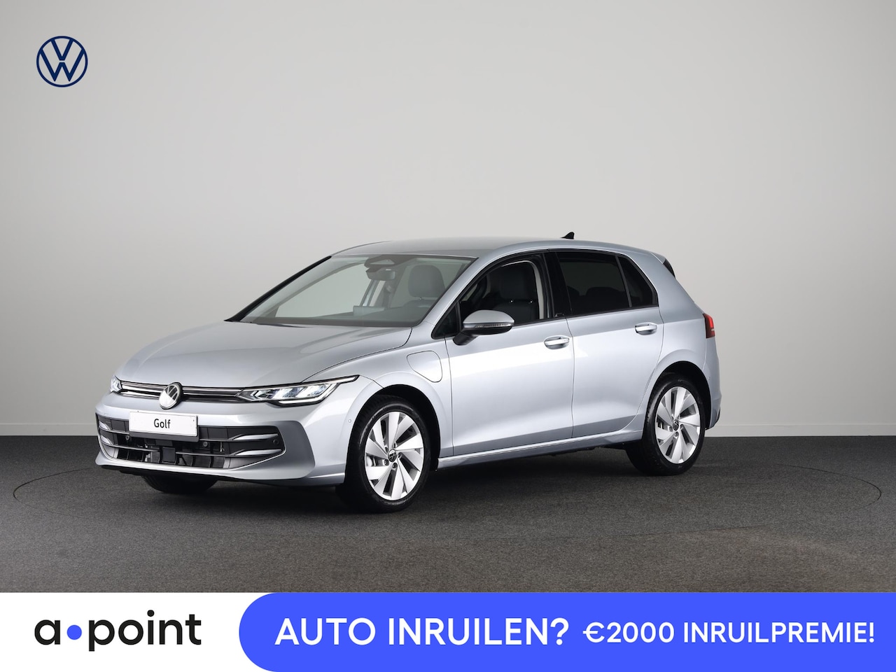 Volkswagen Golf - Life Edition 1.5 eHybrid 204 PK | 17 "LM velgen | Stoel & Stuurverwarming | Camera | - AutoWereld.nl