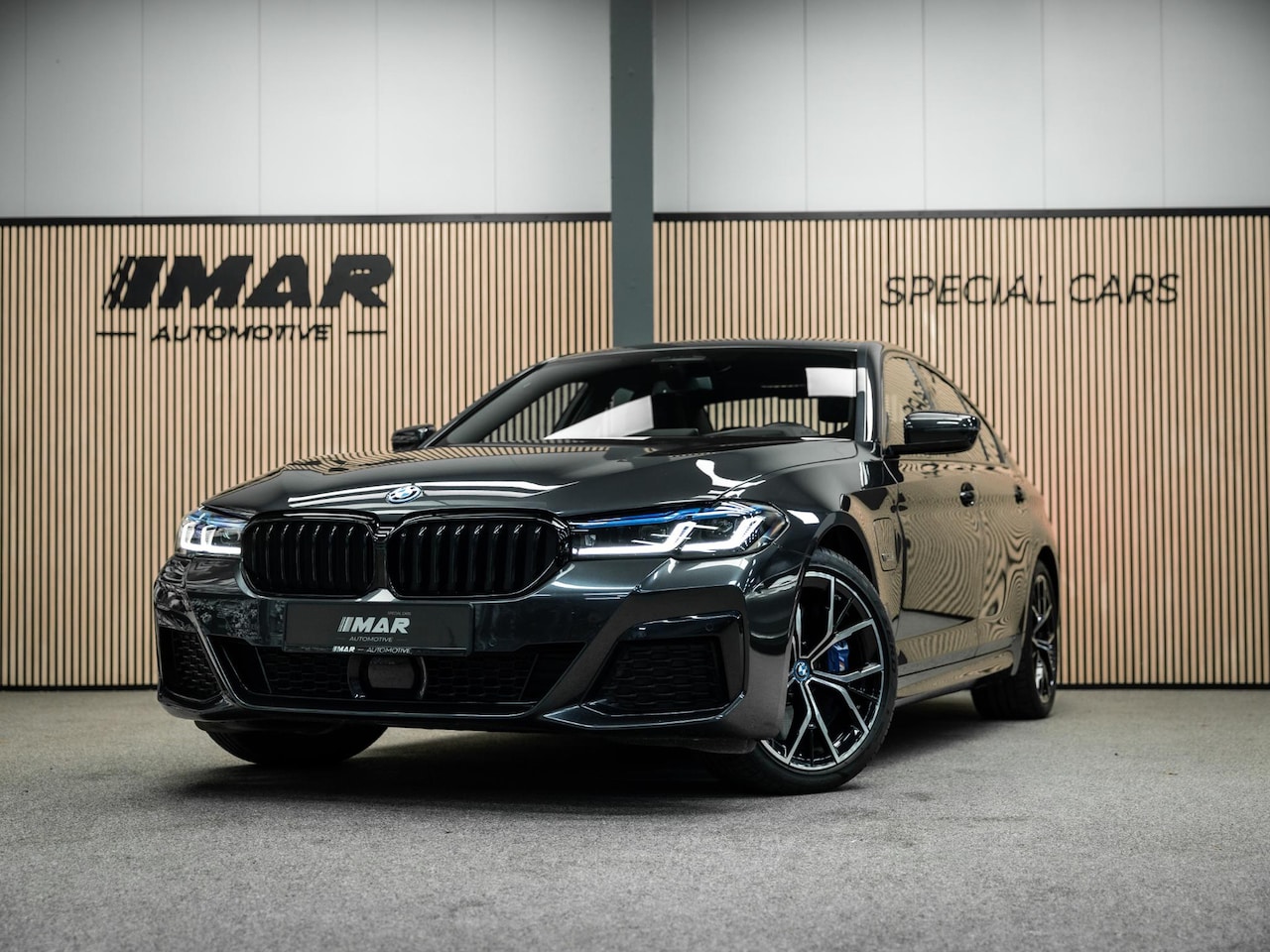 BMW 5-serie - 545e xDrive Business Edition Plus M-sport | Comfort Lederen Stoelen | Harman/Kardon | Stuu - AutoWereld.nl