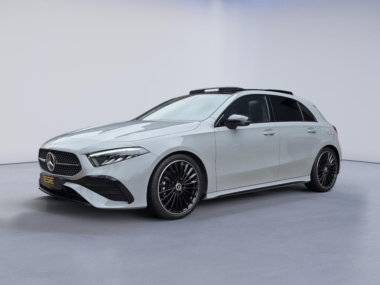 Mercedes-Benz A-klasse - 200 AMG Line | Pano | Memory Seats | 360 Camera - AutoWereld.nl
