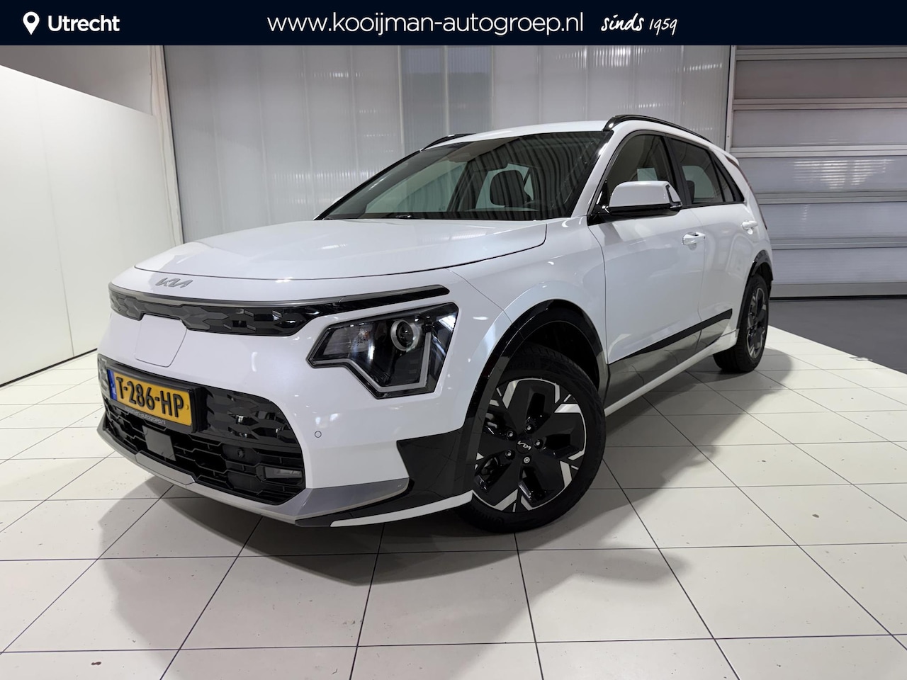 Kia Niro EV - DynamicLine 64.8 kWh Stoel verwarming, Apple Carplay/Android Auto, Navigatie, Camera. - AutoWereld.nl