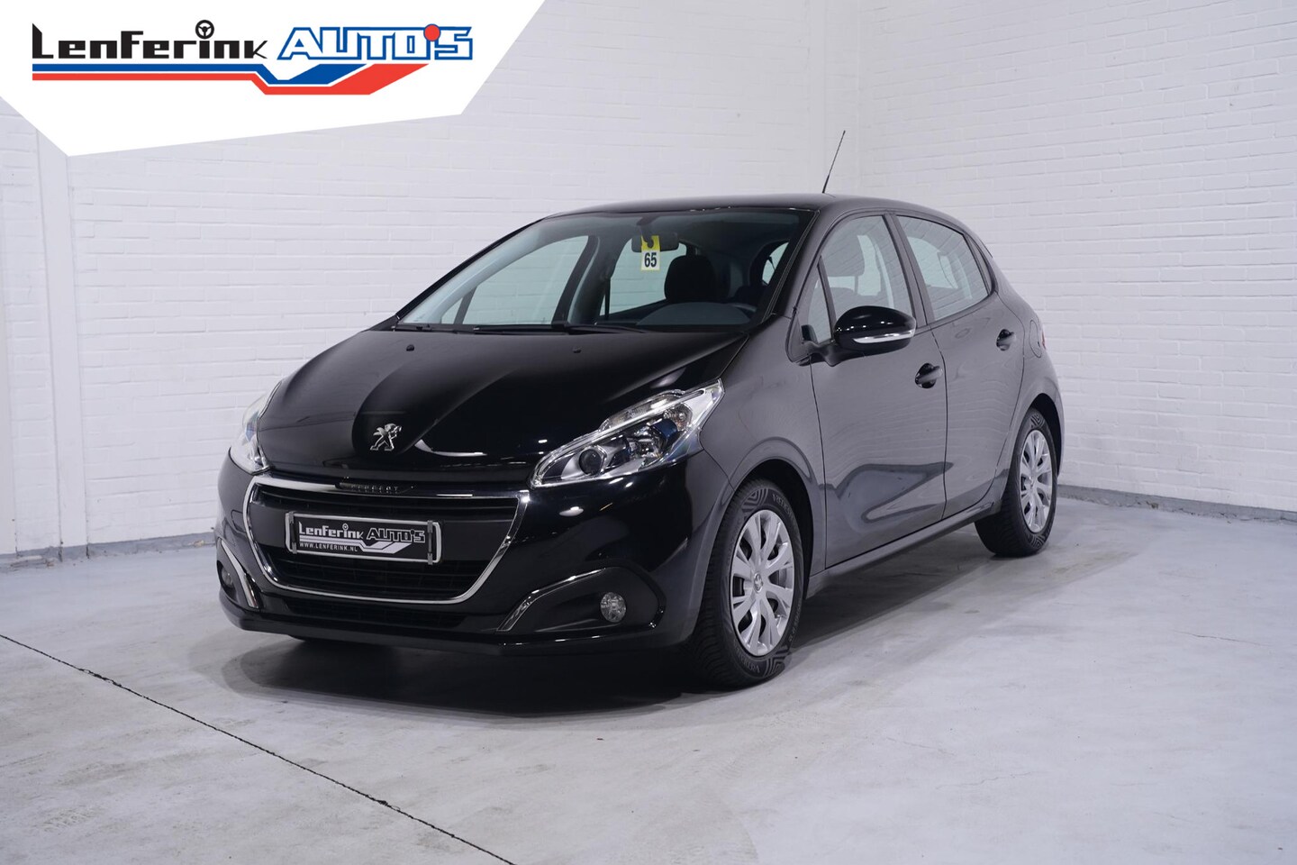 Peugeot 208 - 1.2 PureTech Blue Lion Navi Cruise Airco PDC NAP - AutoWereld.nl