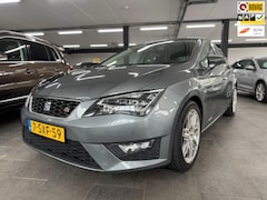 SEAT Leon - 1.6 TDI FR Limited Edition II led leer clima cruise controle lm-velgen elektrische pakket