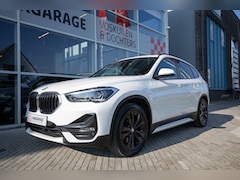 BMW X1 - XDrive25e Sportline PHEV | Trekhaak | Panoramadak