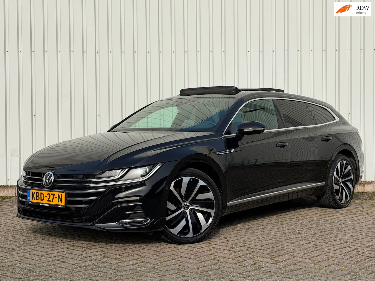 Volkswagen Arteon Shooting Brake - 1.4 TSI PHEV R-Line|SOH 93%|Pano|R-stoelen|Leder|HUD|Memory - AutoWereld.nl