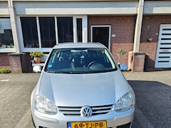 Volkswagen Golf - 1.6 FSI Comfortline