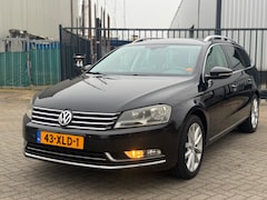 Volkswagen Passat Variant - 1.4 TSI Highline BlueMotion Navi Clima Leer Camera