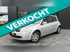 Renault Mégane - 1.6-16V Business Line