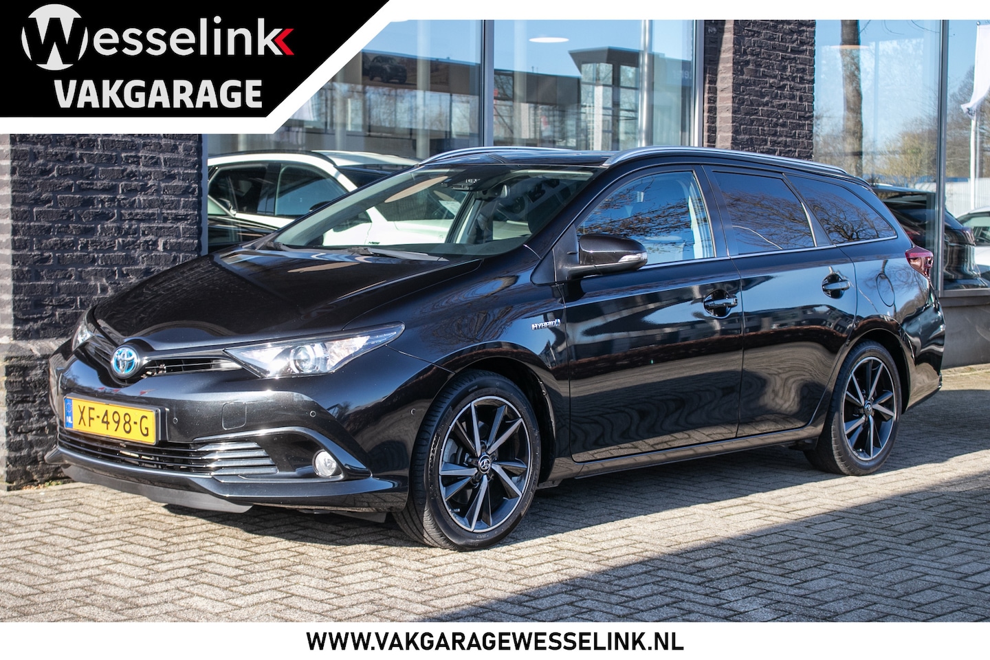Toyota Auris Touring Sports - 1.8 Hybrid Dynamic Ultimate | Navigatie | Camera | Clima | Stoelverwarming | - AutoWereld.nl