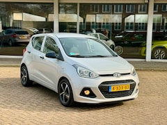 Hyundai i10 - 1.0i i-Motion|5 Drs|Airco|Nieuwe All Seasonbanden|Zeer betrouwbaar
