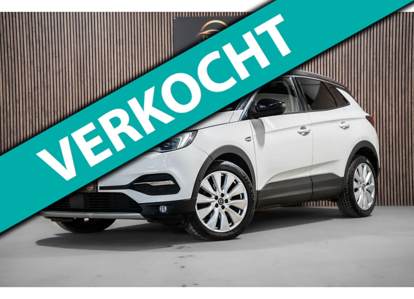 Opel Grandland X - 1.6 Turbo Ultimate LED CAMERA LEDER AUTOMAAT - AutoWereld.nl