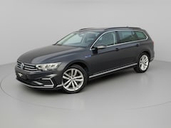Volkswagen Passat Variant - 1.4 TSI PHEV * Camera * Stoelverwarming * Lane-assistent