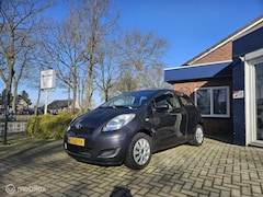 Toyota Yaris - 1.3 VVTi Dynamic