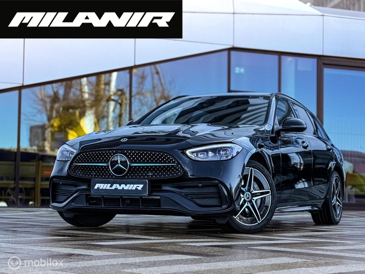 Mercedes-Benz C-klasse Estate - 300 e AMG Line |Pano |HUD |Sfeer - AutoWereld.nl