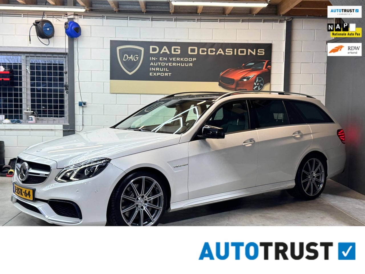 Mercedes-Benz E-klasse Estate - AMG 63 4MATIC BOMVOL|DEALER ONDERHOUDEN - AutoWereld.nl