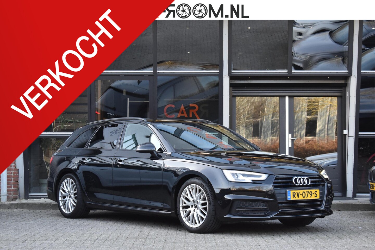 Audi A4 Avant - 2.0 TFSI MHEV Sport S line black edition 3x S-line Keyless Leder Matrix - AutoWereld.nl