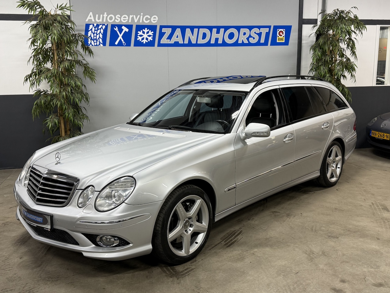 Mercedes-Benz E-klasse Estate - 500 Avantgarde 4-Matic // Schuifdak // Harman Kardon // Leer // Xenon - AutoWereld.nl