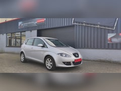 SEAT Altea - 1.6 Stylance Nette mpv airco en distributie recent