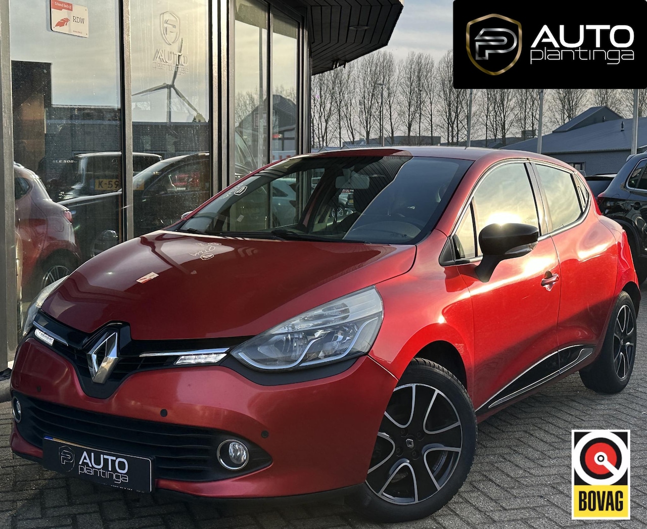 Renault Clio - 0.9 TCe Expression 90PK | Nieuwe D-Ketting | NL AUTO | Airco | Navigatie | Cruise Control - AutoWereld.nl