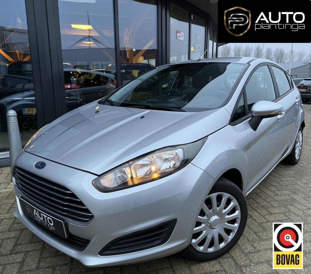 Ford Fiesta - 1.0 Style | Navigatie | Cruise Control | Airco | 5 Deurs | - AutoWereld.nl