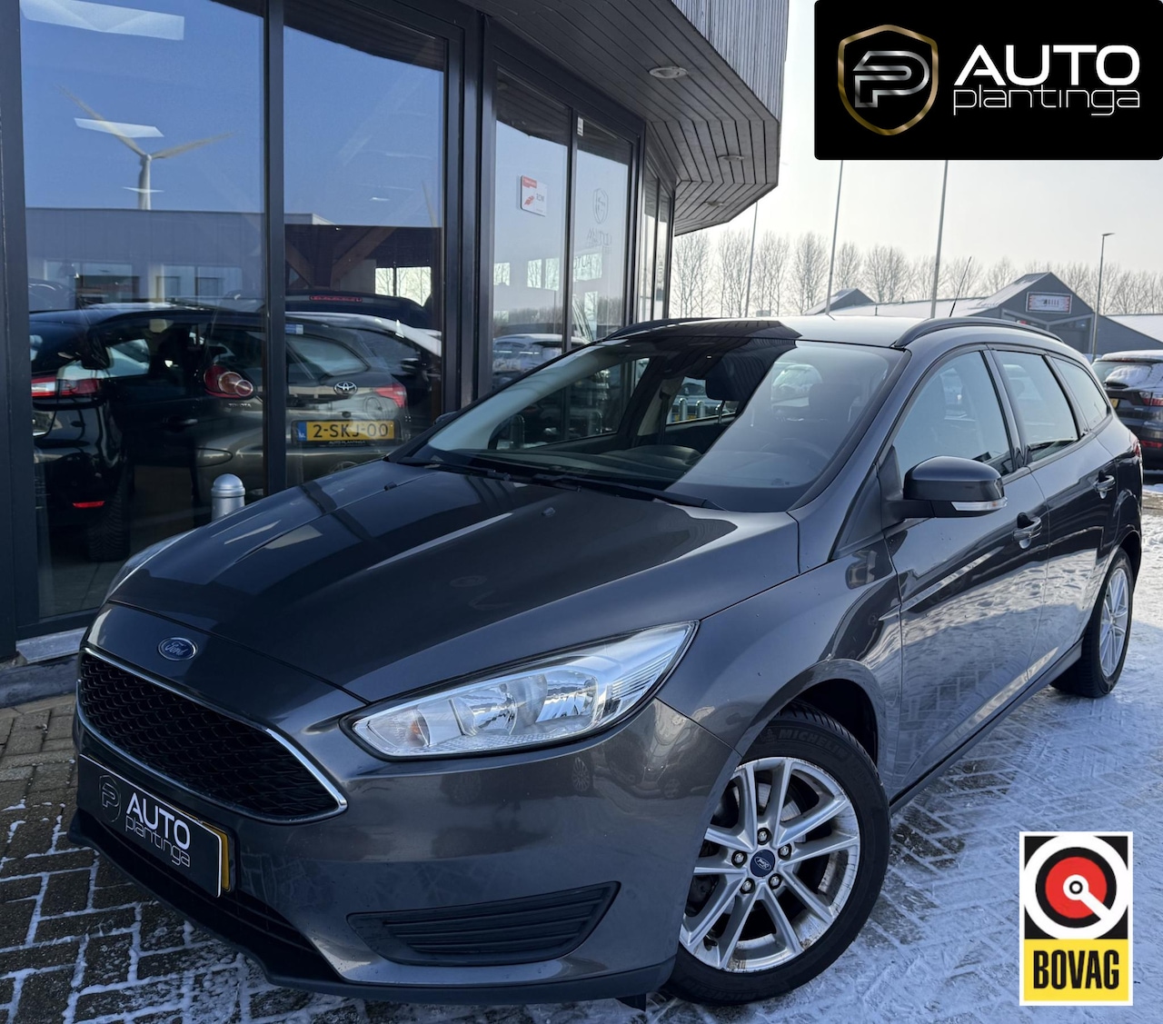 Ford Focus Wagon - 1.0 Trend Edition | Zeer Nette Staat | Trekhaak | Parkeersensoren | Navigatie | Cruise Con - AutoWereld.nl