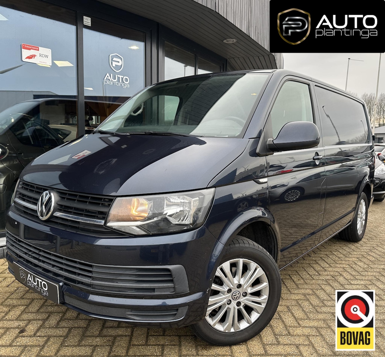 Volkswagen Transporter - 2.0 TDI L1H1 Highline | NL AUTO | Trekhaak | Airco | Cruise Control | Parkeersensoren | Li - AutoWereld.nl