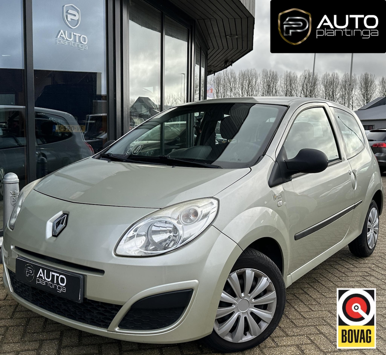 Renault Twingo - 1.2 Acces | LAGE KM STAND | Nette Staat | Airco | 2 Sleutels | Elektrische Ramen | - AutoWereld.nl
