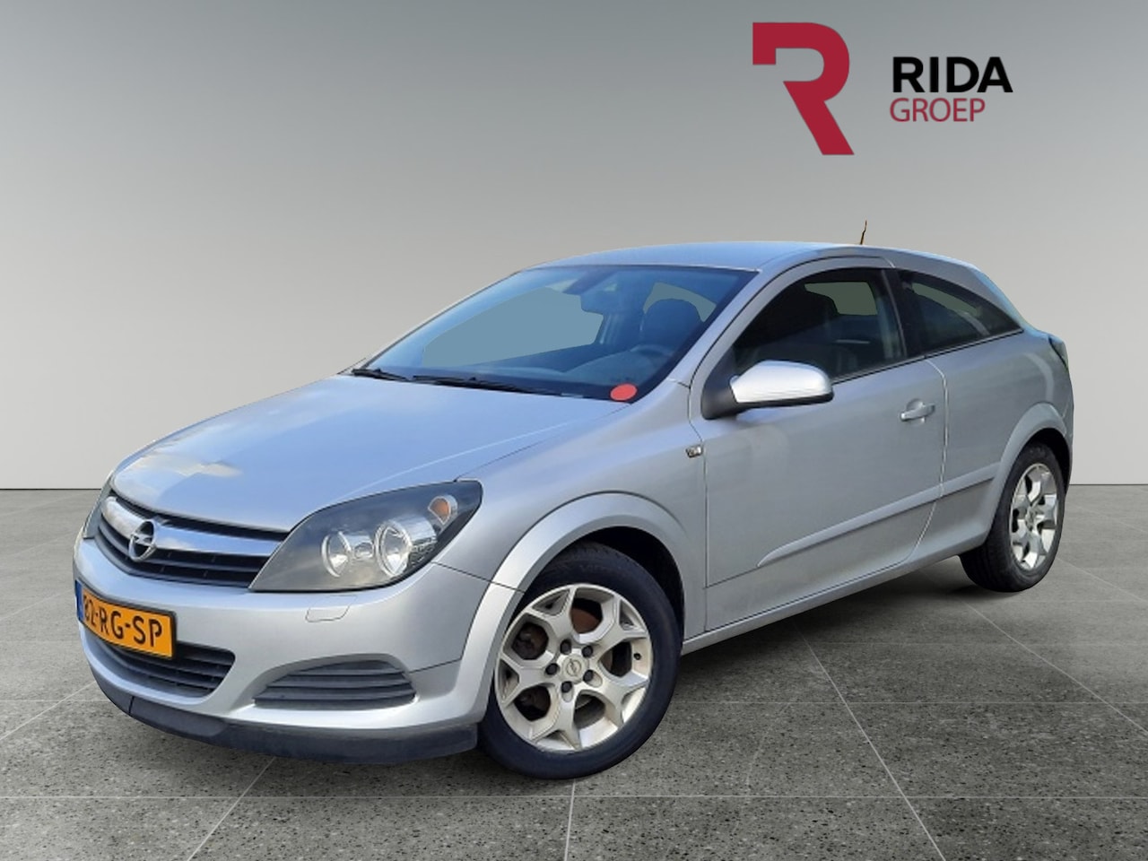 Opel Astra GTC - 1.6 Sport 1.6 Sport - AutoWereld.nl