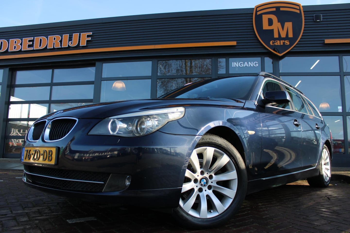BMW 5-serie Touring - 520i LCI | M-Stuur | Automaat | Navi | PDC | - AutoWereld.nl