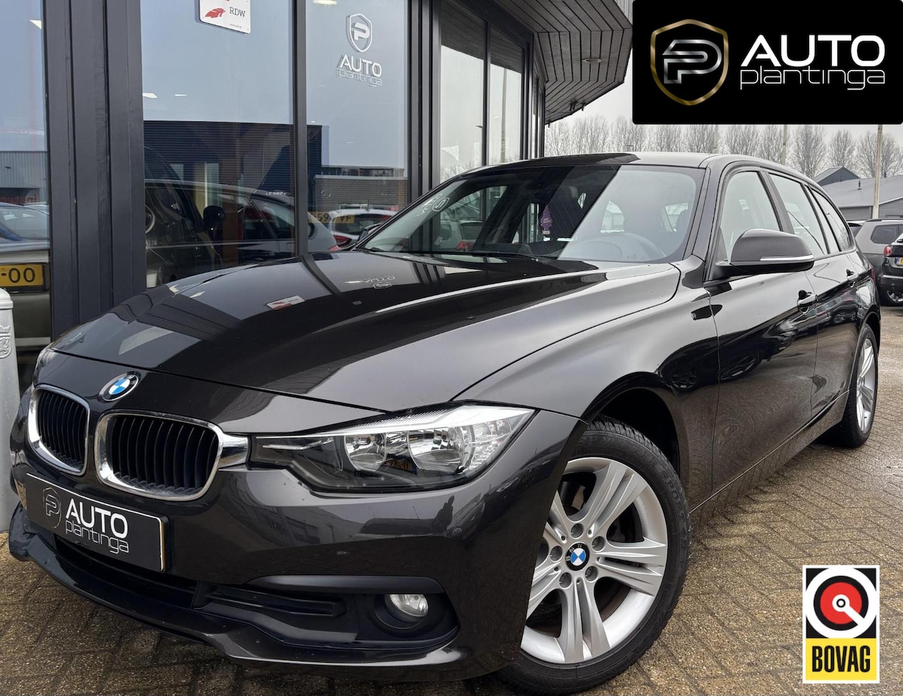 BMW 3-serie Touring - 318i | Nette Staat | Volledig Nieuwe Turbo | Navigatie | Climate Control | Elektrische Ach - AutoWereld.nl