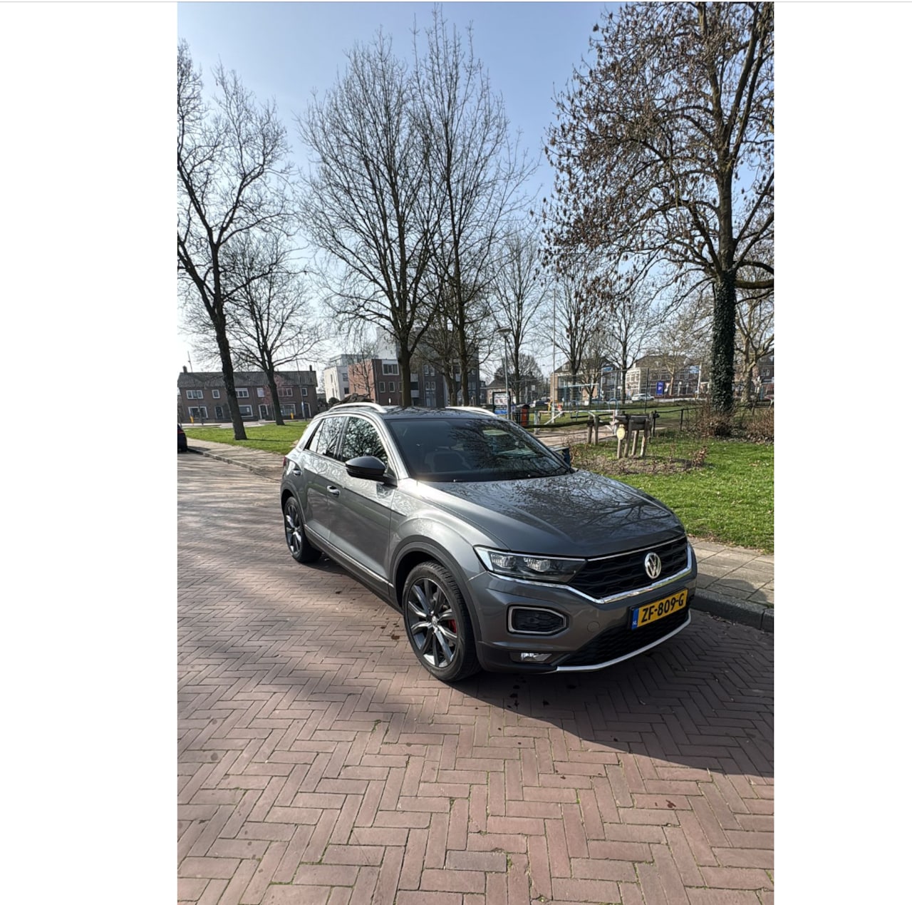 Volkswagen T-Roc - 2.0 TSI 4Motion Sport - AutoWereld.nl