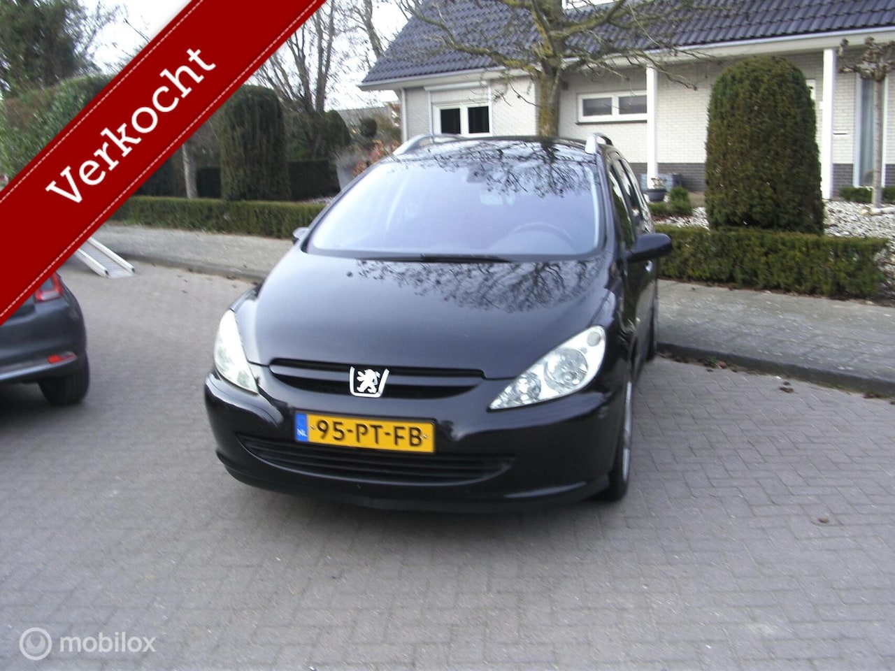 Peugeot 307 SW - 1.6 16V Premium 7 zits - AutoWereld.nl